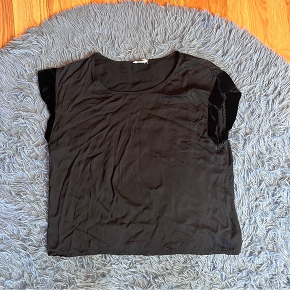 NATION LTD Black Dera Velvet Cuff Tee Size L - Picture 1 of 7